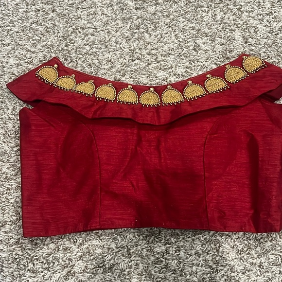 Indian blouse - Picture 1 of 4
